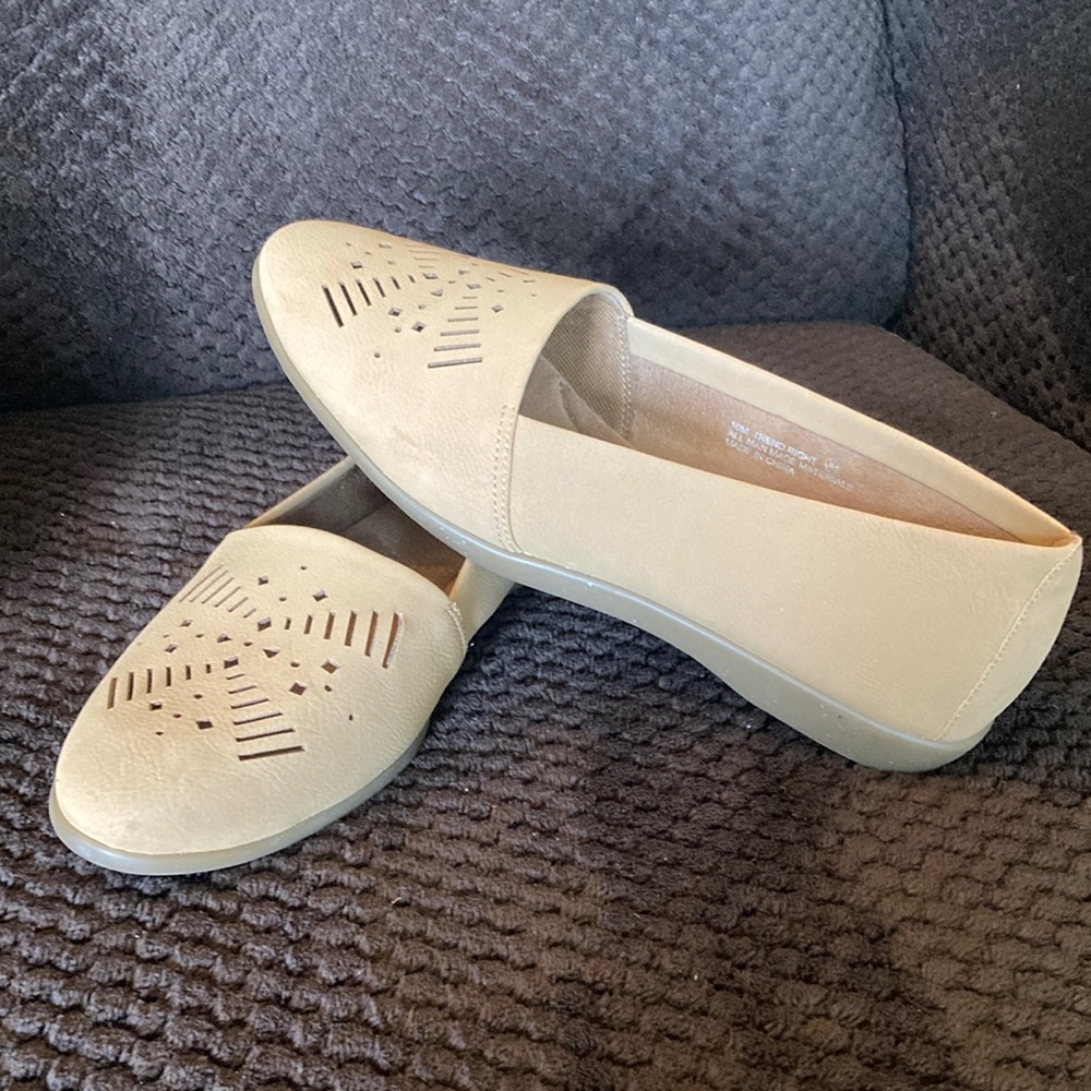 Ladies Slip ons